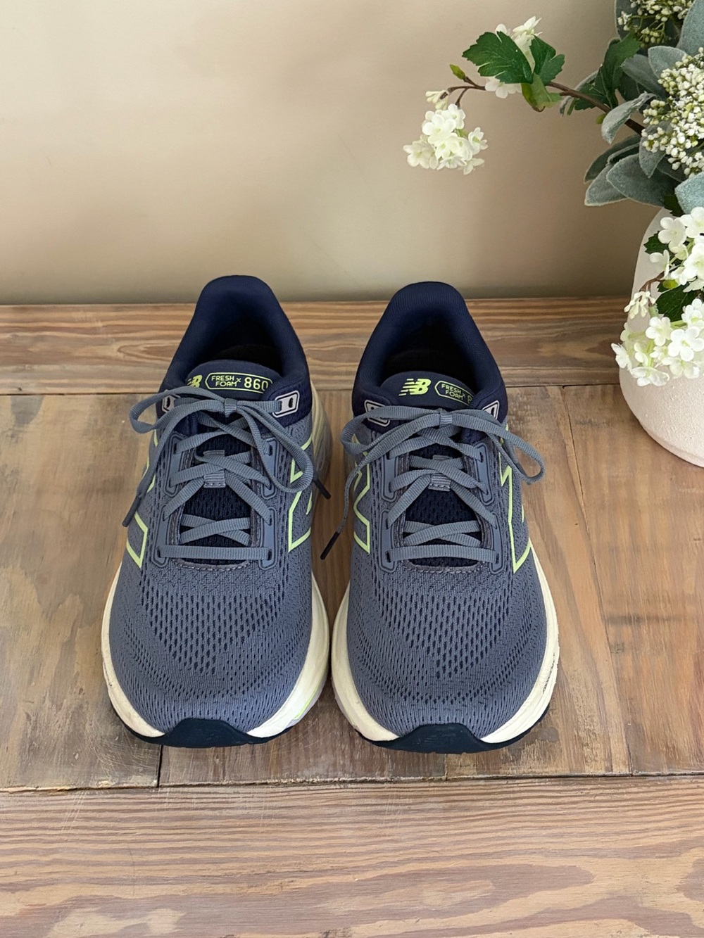New Balance Fresh Foam X860 v14 - Size 9D ( WIDE) 🏃🏻‍♀️☀️